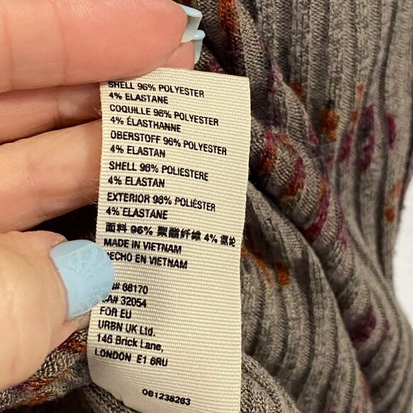 Free People Layer Me Henley Gray Floral Size S - Picture 6 of 9